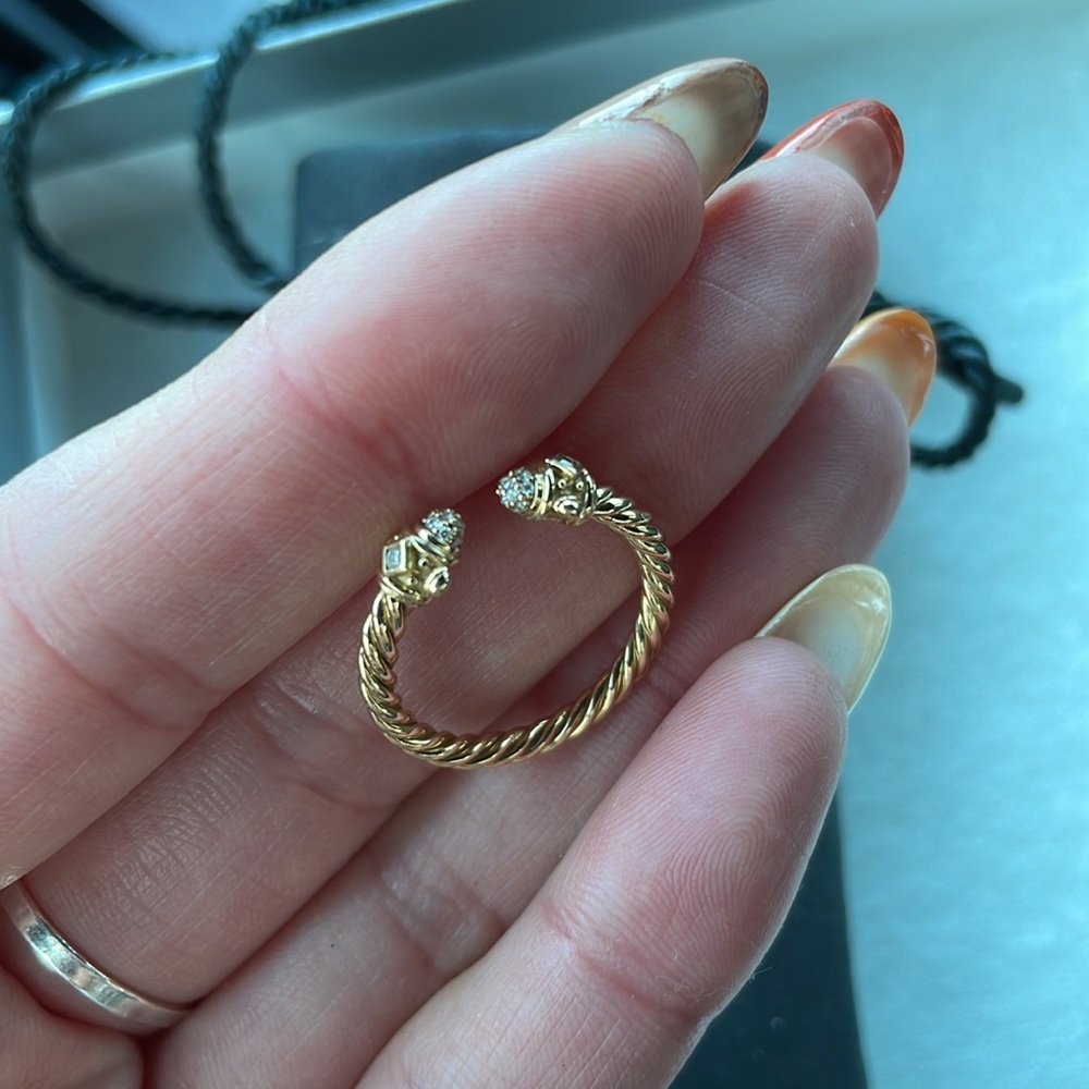 David Yurman 18k gold 2.5mm with diamonds Renaissance ring Size 6